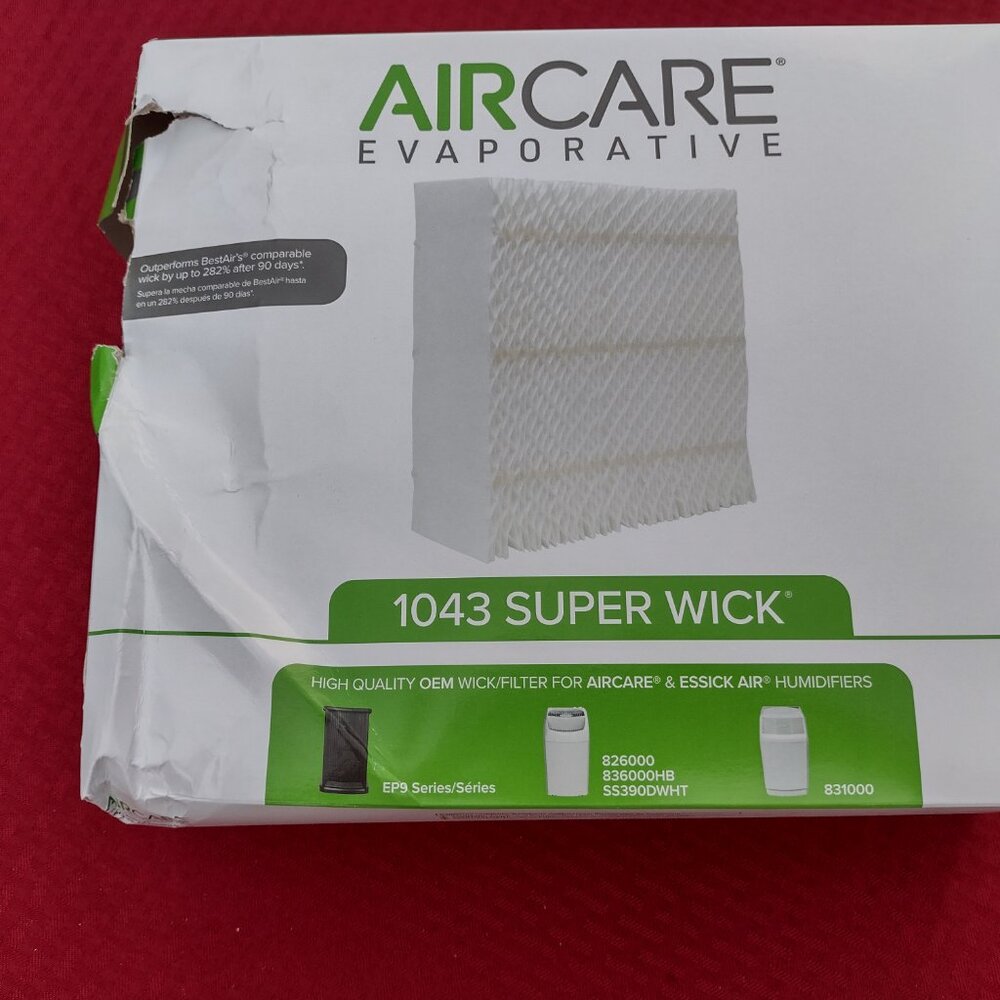 NEW with Damage Aircare Evaporative 1043 Super Wick/Filter